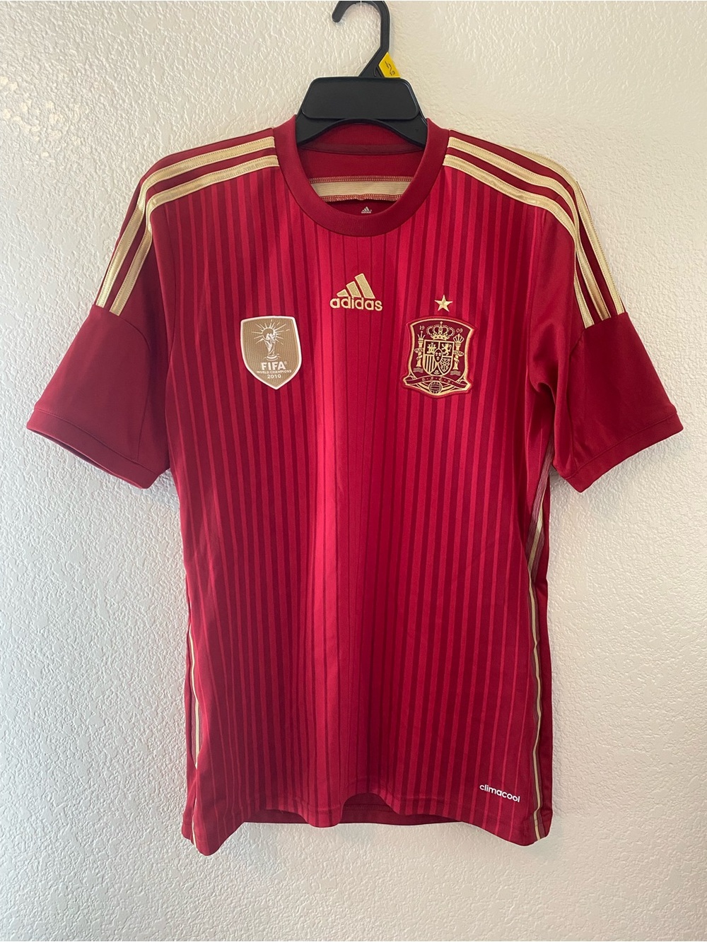 ***PRICE DROP*** Adidas FIFA World Cup 2010 Spain Collectible Jersey S